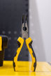 Imagen de Alicate - Pinza punta curvo 6"