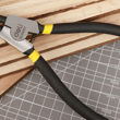 Imagen de Alicate - Pinza  para seguros exterior curvo 7"